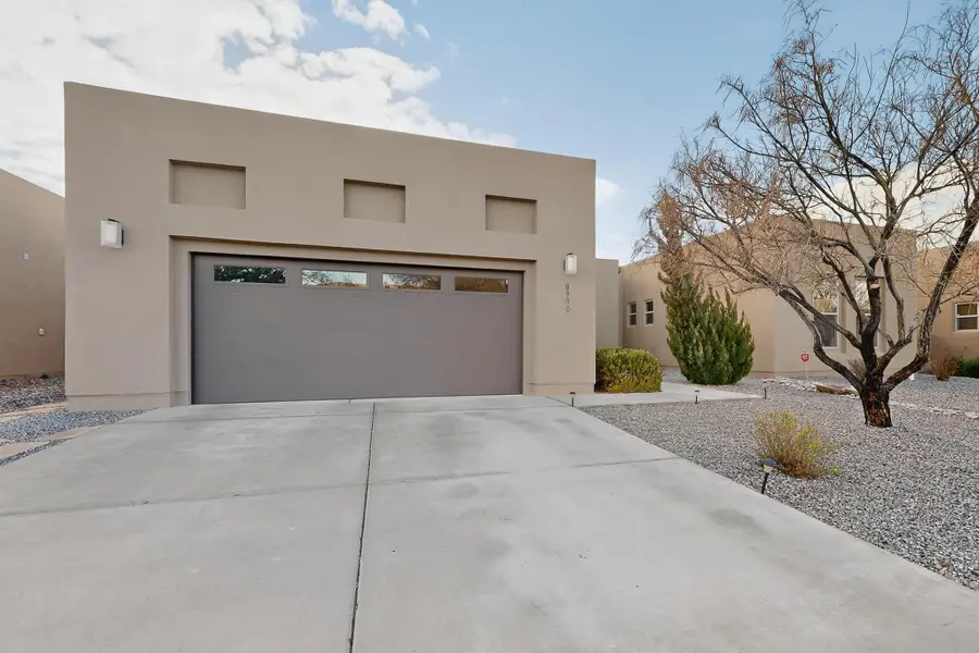 8900 Desert Rain Road Nw, Albuquerque, NM 87120 - Image #2