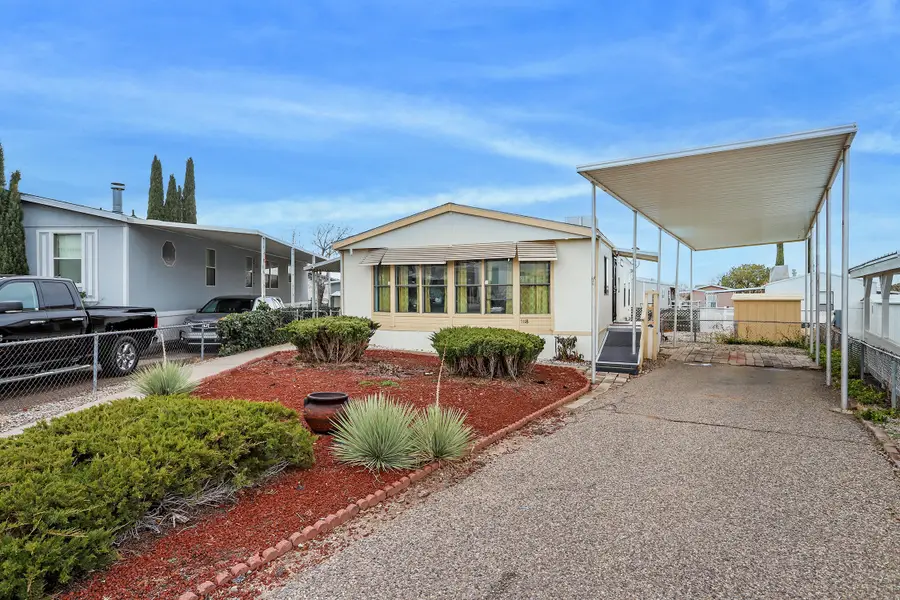 7118 Remington Drive Ne, Albuquerque, NM 87109 - Image #2