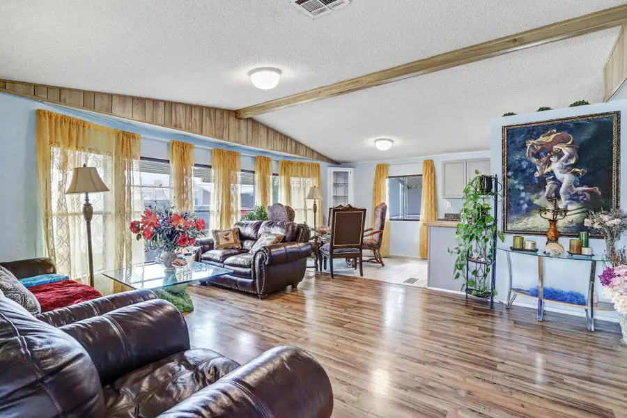 7118 Remington Drive Ne, Albuquerque, NM 87109 - Image #3