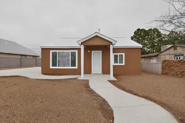 376 58th Street Nw, Albuquerque, NM 87105