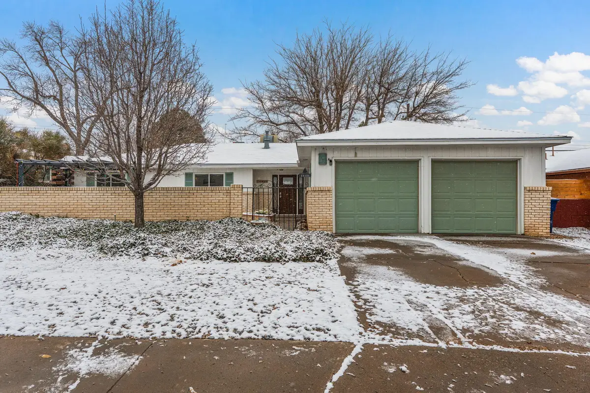 10428 Hendrix Avenue Ne, Albuquerque, NM 87111 - Image #1