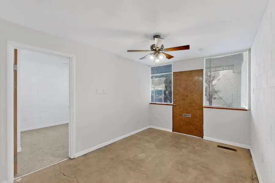 301 Graceland Drive Se, Albuquerque, NM 87108 - Image #2