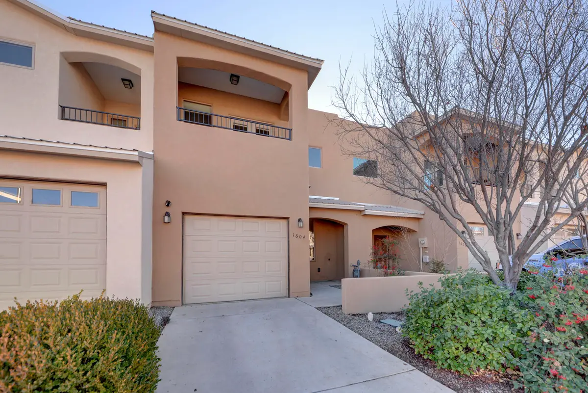 1604 Cheshire Court Nw, Albuquerque, NM 87104 - Image #1