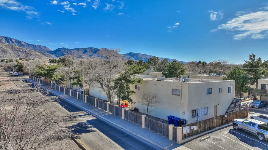 12009 Stilwell Drive Ne #APT B, Albuquerque, NM 87112 - Image #2