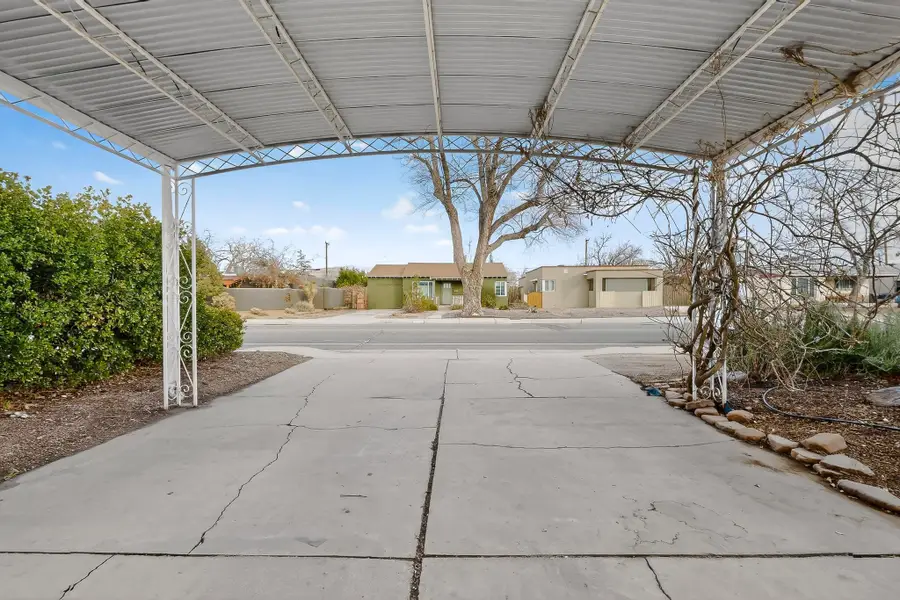 313 Washington Street Ne, Albuquerque, NM 87108 - Image #3