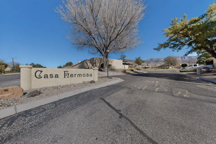 34 Casa Hermosa Drive Ne, Albuquerque, NM 87112 - Image #3