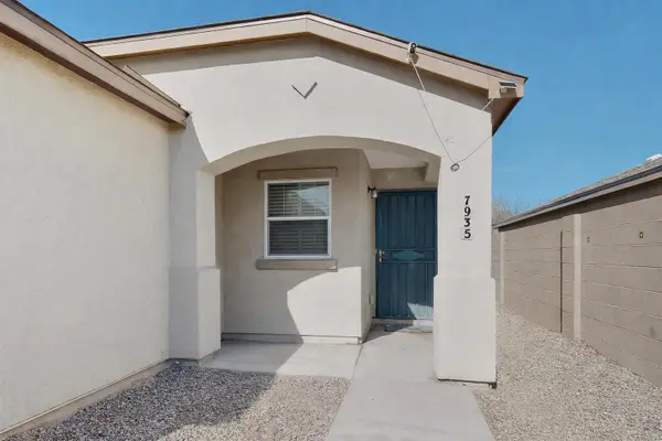7935 Burkett Avenue Nw, Albuquerque, NM 87120