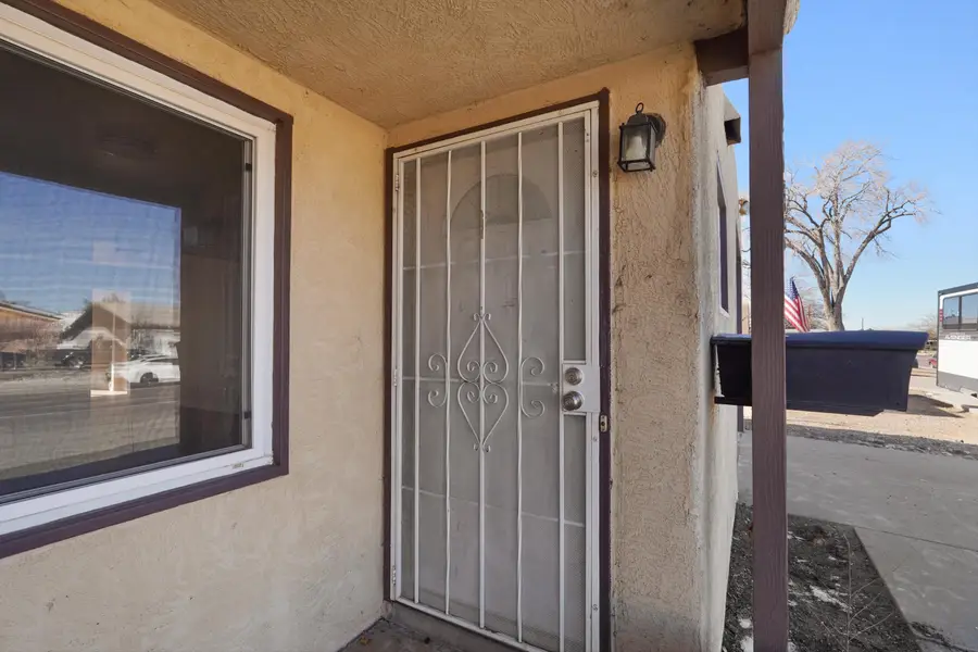 4032 Comanche Road Ne, Albuquerque, NM 87110 - Image #3