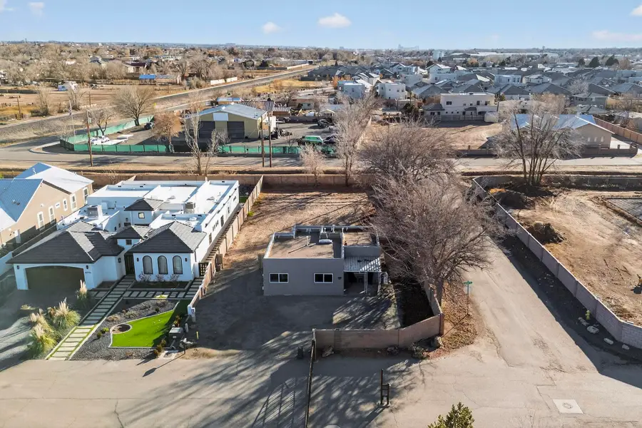 98 Rancho Pequenos Way Nw, Albuquerque, NM 87107 - Image #2