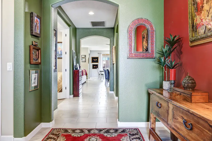 9228 Sugar Creek Lane Nw, Albuquerque, NM 87120 - Image #3