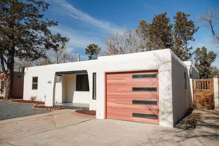 3017 Frontier Avenue Ne, Albuquerque, NM 87106 - Image #2
