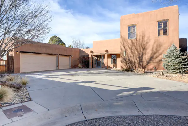 6425 Guadalupe Place Nw, Los Ranchos, NM 87107