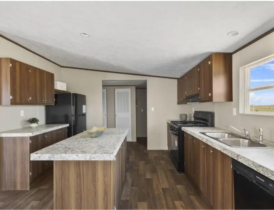 400 Perizite Street, Belen, NM 87002 - #2