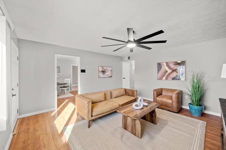 232 Shirley Street Ne, Albuquerque, NM 87123 - Image #3