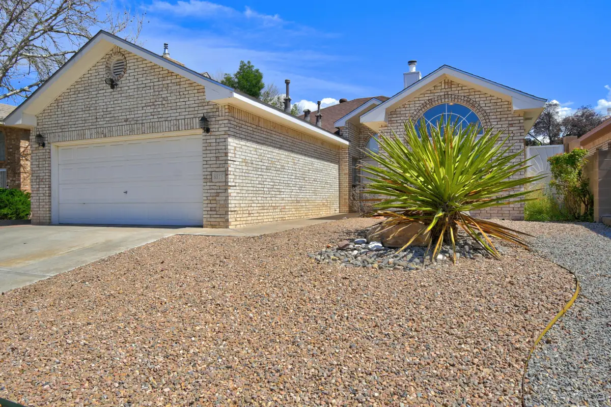 8316 Calle Soquelle Ne, Albuquerque, NM 87113 - Image #1