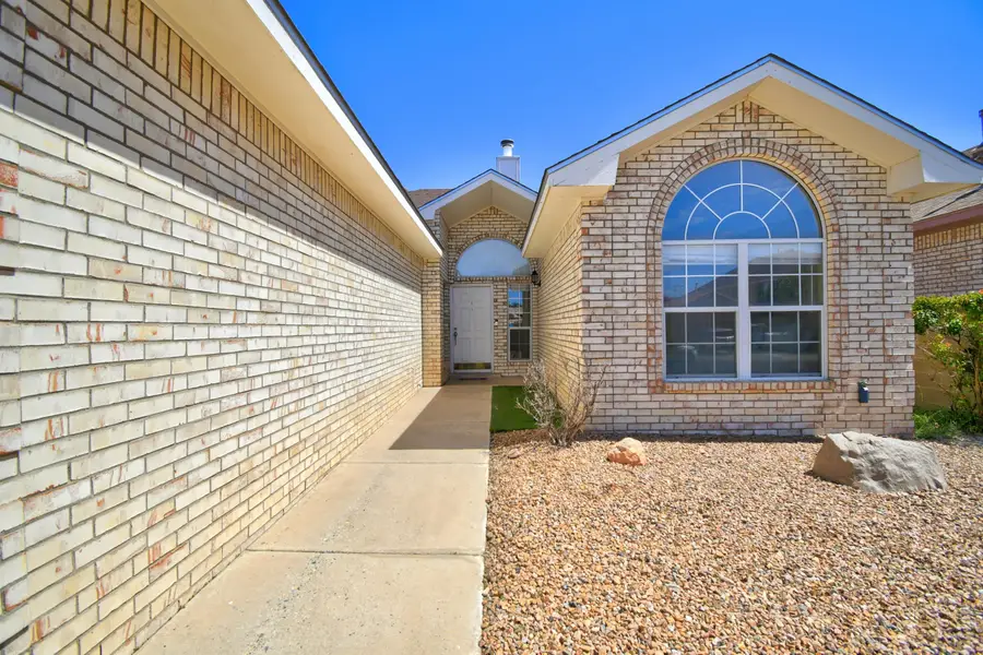 8316 Calle Soquelle Ne, Albuquerque, NM 87113 - Image #2