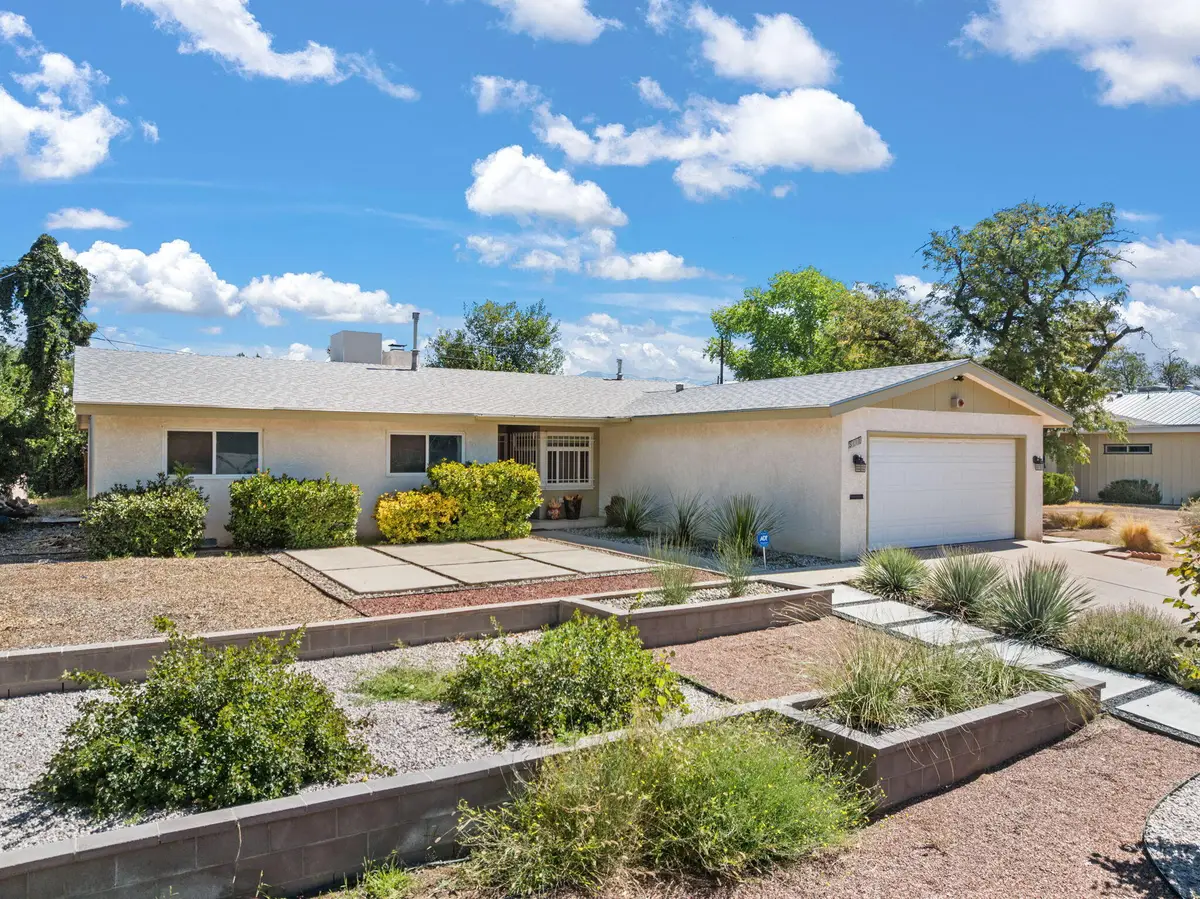 5111 Sunningdale Avenue Avenue Ne, Albuquerque, NM 87110 - Image #1
