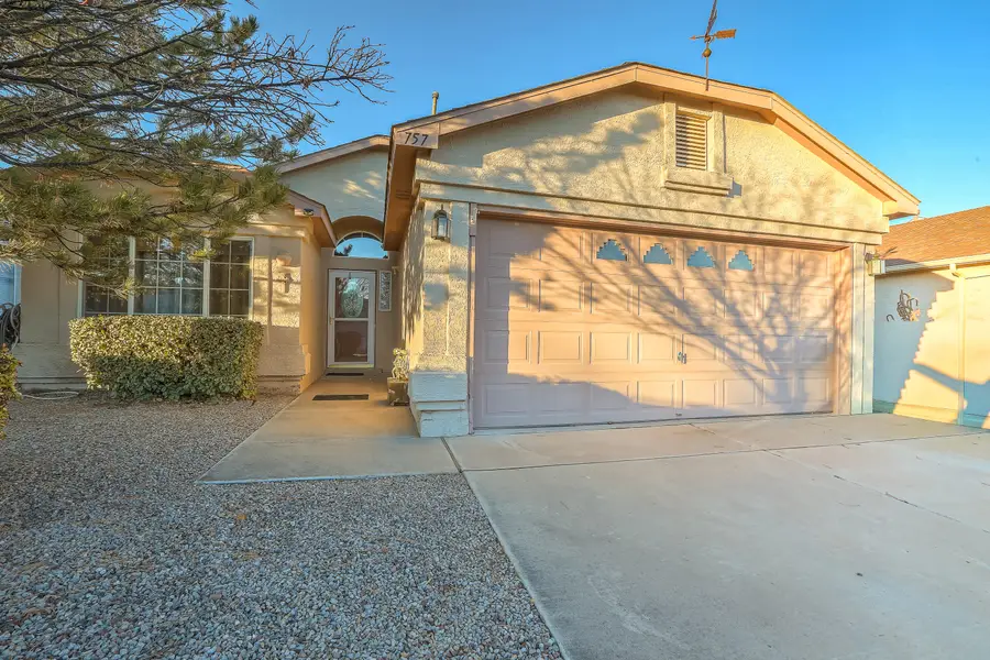 757 Valley Meadows Drive, Rio Rancho, NM 87144 - Image #2