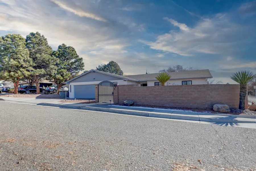 1720 Faith Court Ne, Albuquerque, NM 87112 - Image #2