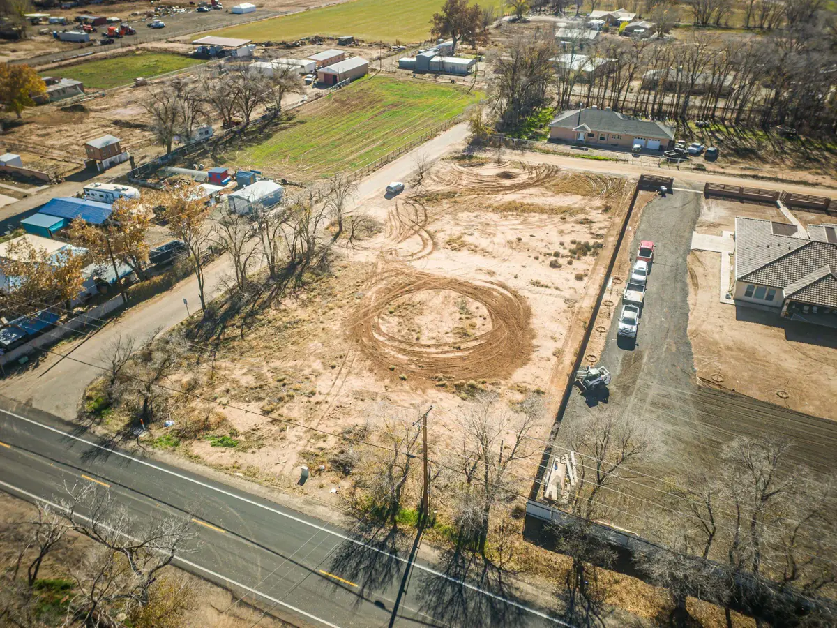 Kelly Lane, Los Lunas, NM 87031 - Image #1