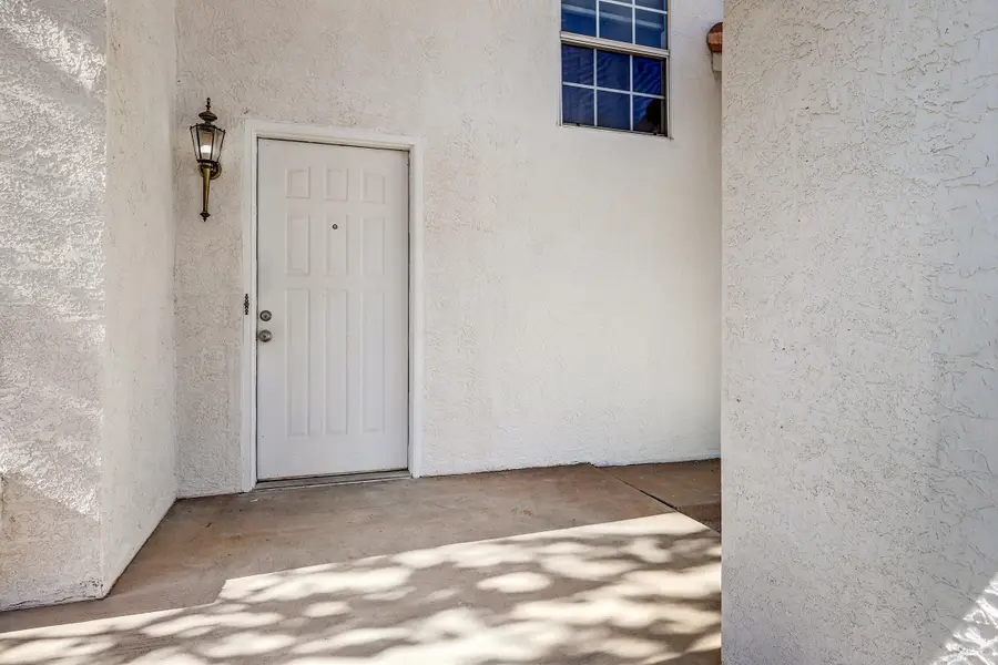 7617 Eagle Rock Avenue Ne, Albuquerque, NM 87122 - Image #2