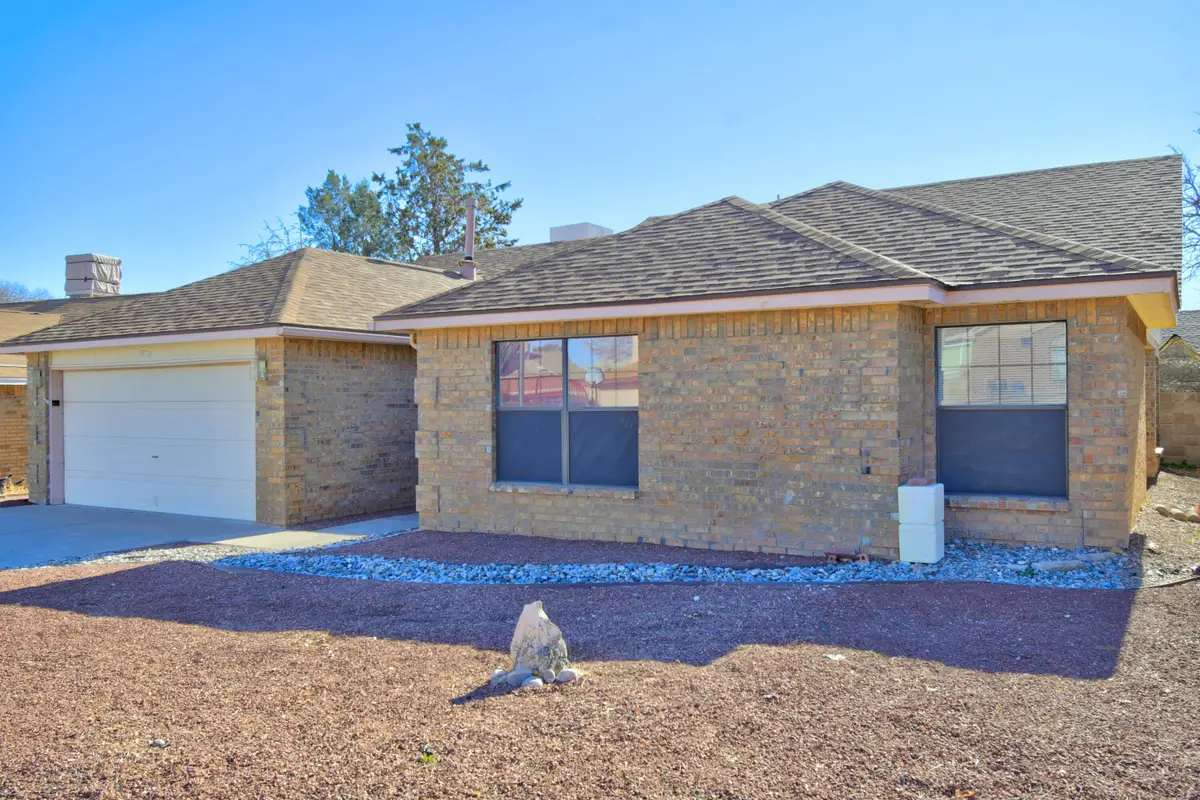 6908 Sweetbrier Avenue Nw, Albuquerque, NM 87120 - Image #1