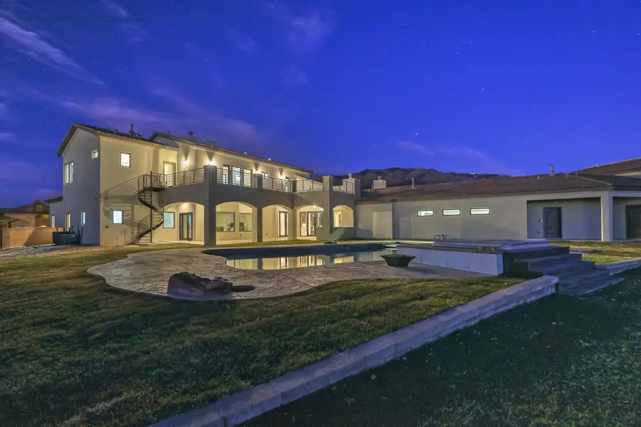 9900 Eagle Rock Avenue Ne, Albuquerque, NM 87122 - Image #2