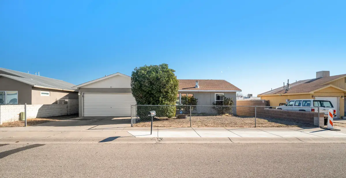1024 93rd Street Sw, Albuquerque, NM 87121 - Image #1