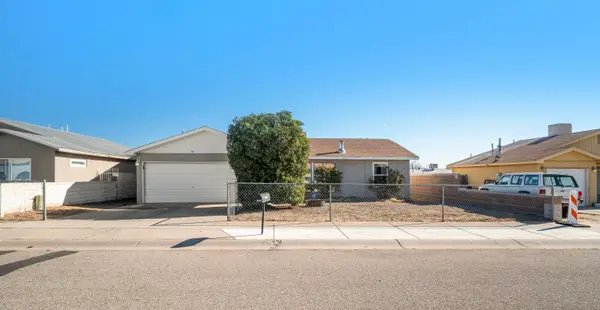 1024 93rd Street Sw, Albuquerque, NM 87121
