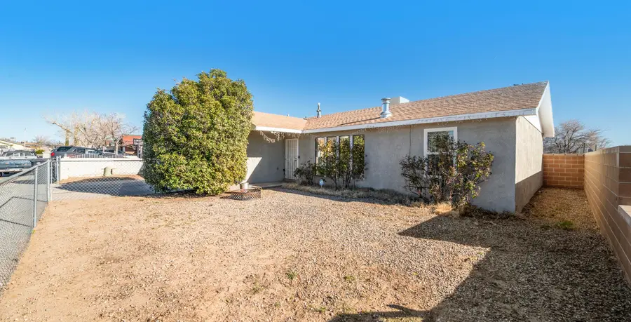 1024 93rd Street Sw, Albuquerque, NM 87121 - Image #2