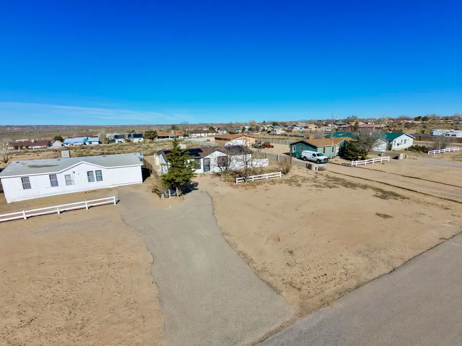 424 Idalia Road Sw, Rio Rancho, NM 87124 - Image #3