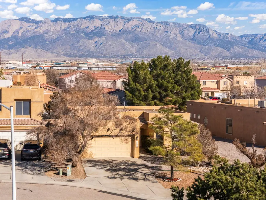 1109 Via Tomas Ne, Albuquerque, NM 87113 - Image #3