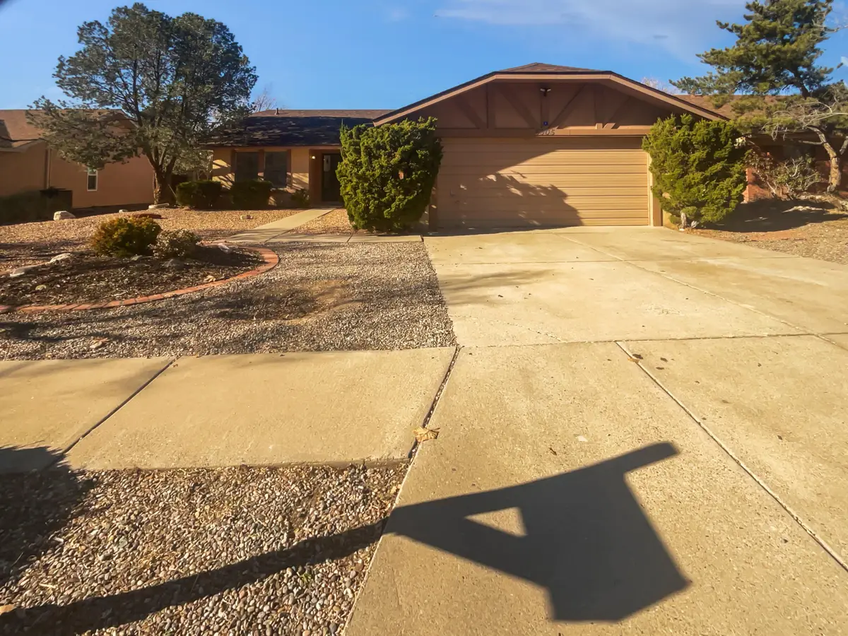 5305 Carruthers Street Ne, Albuquerque, NM 87111 - Image #1