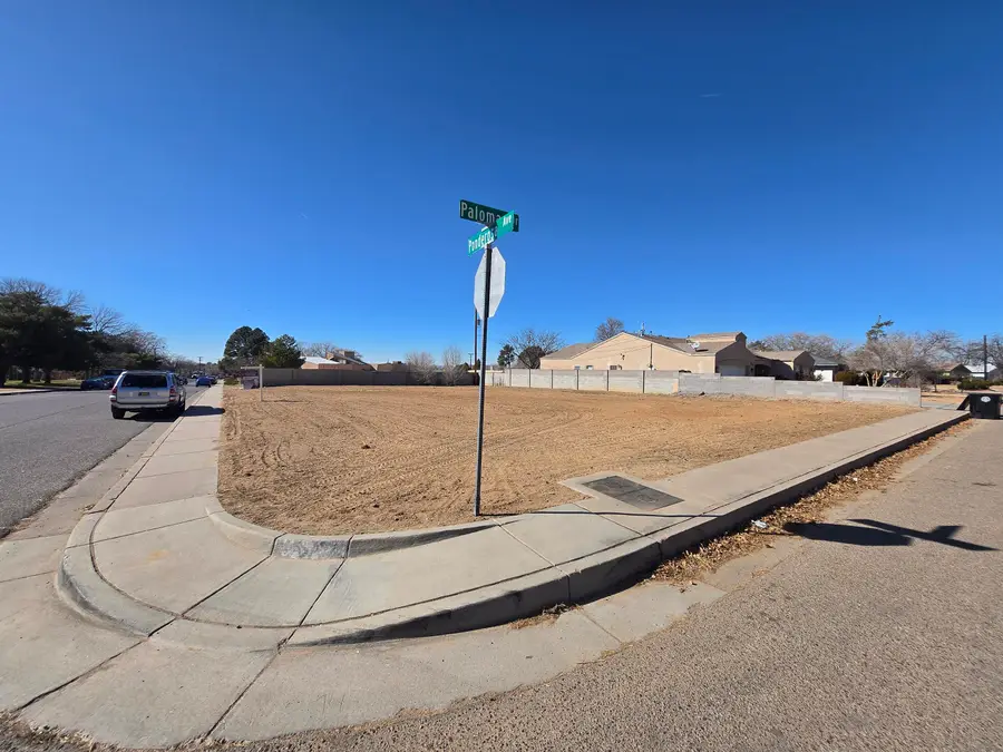 3801 Palomas Drive Ne, Albuquerque, NM 87110 - Image #3