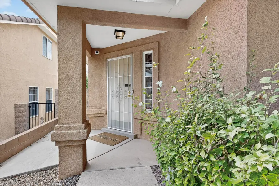 9608 Kilauea Avenue Nw, Albuquerque, NM 87120 - Image #3