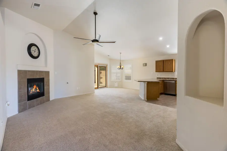 360 Playful Meadows Drive Ne, Rio Rancho, NM 87144 - Image #3