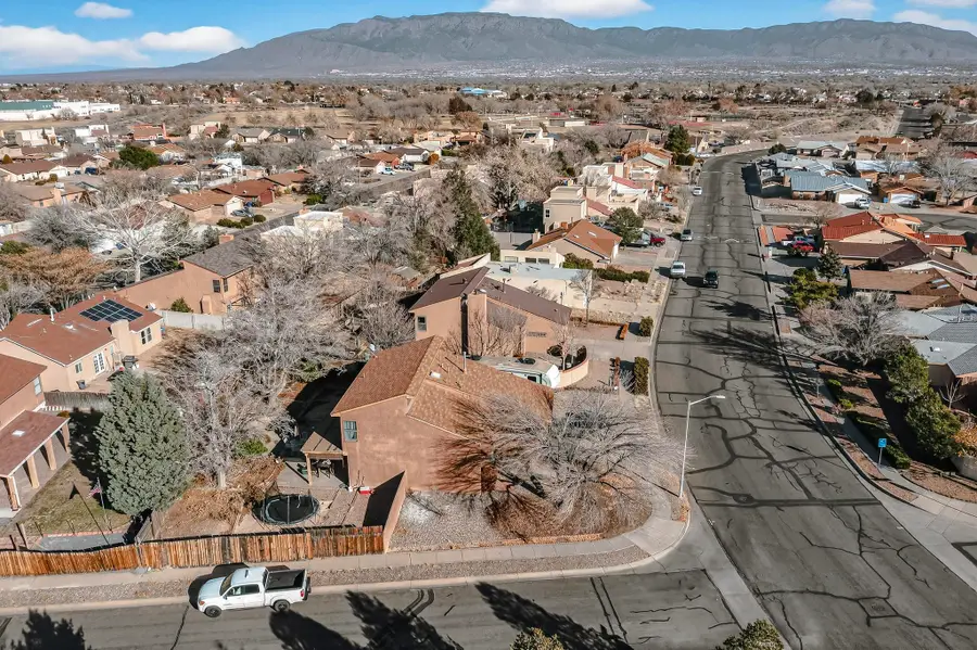 5419 Kachina Street Nw, Albuquerque, NM 87120 - Image #2