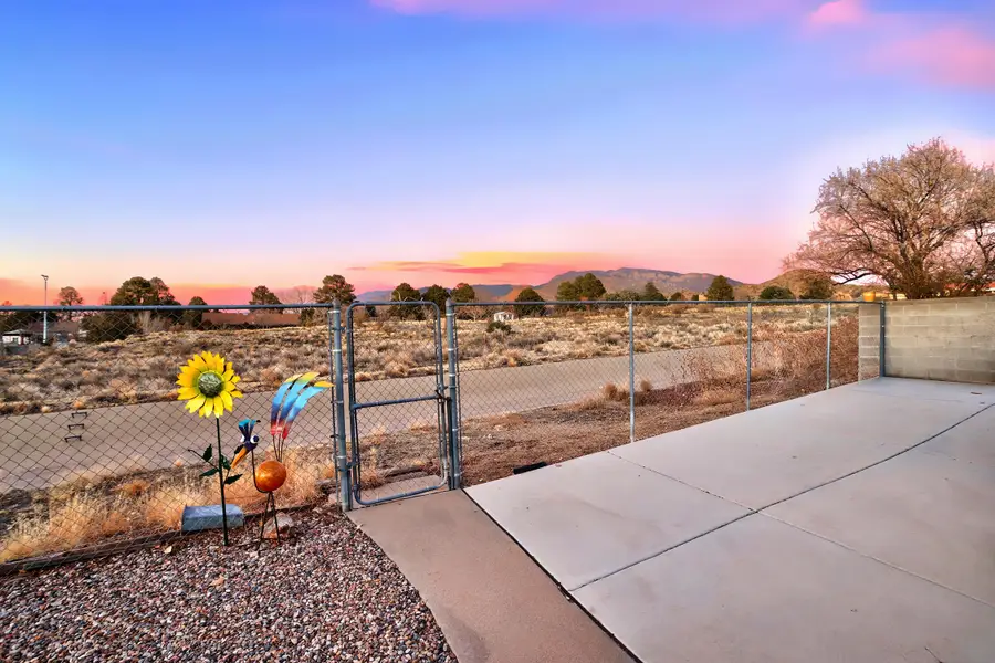 1541 Catron Avenue Se, Albuquerque, NM 87123 - Image #3