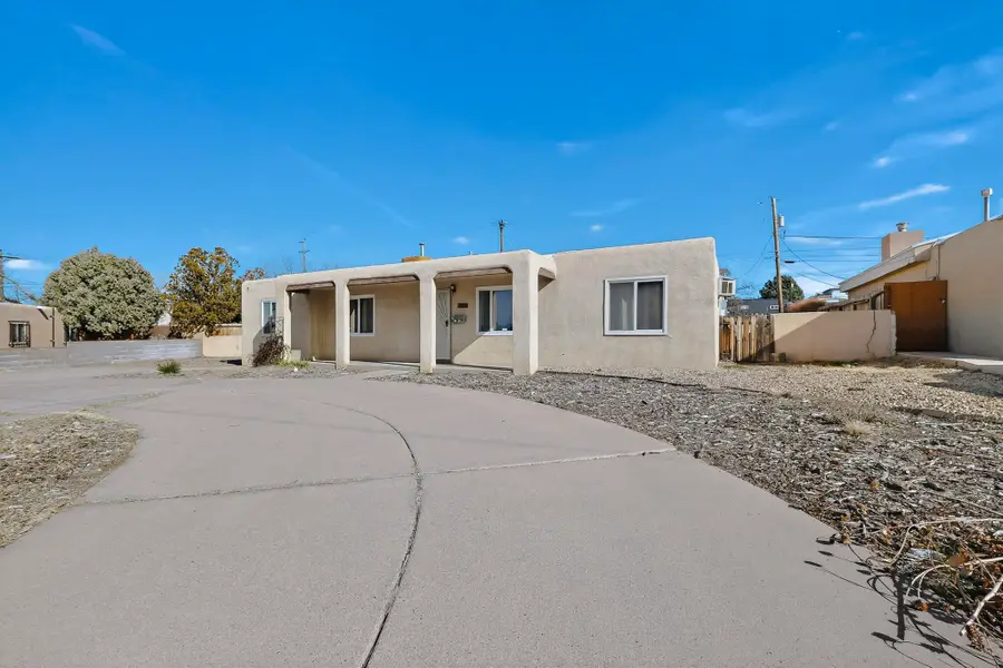 1526 Vassar Drive Ne, Albuquerque, NM 87106 - Image #3