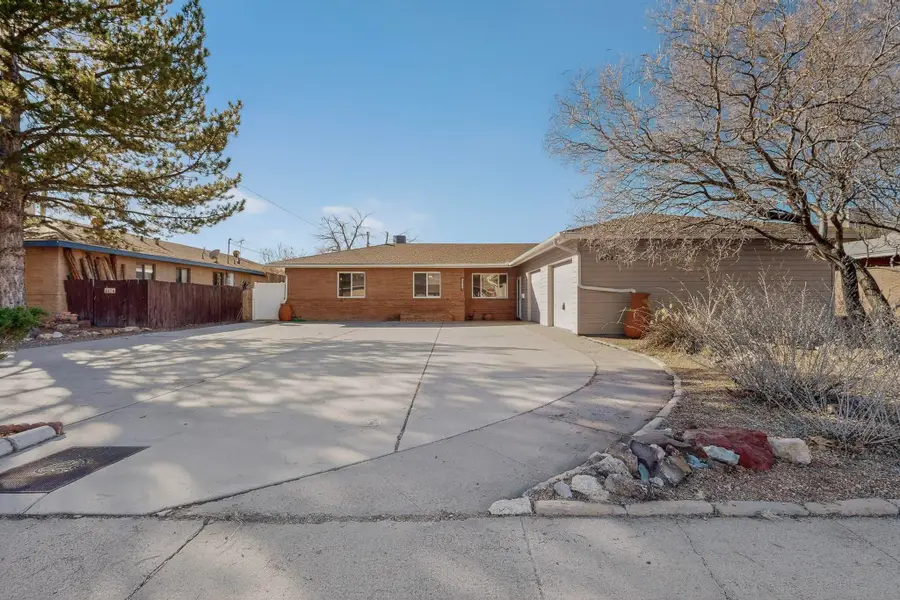 2617 Wisconsin Street Ne, Albuquerque, NM 87110 - Image #2