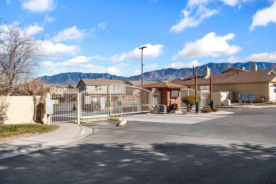 10825 Clyburn Park Drive Ne, Albuquerque, NM 87123 - Image #3