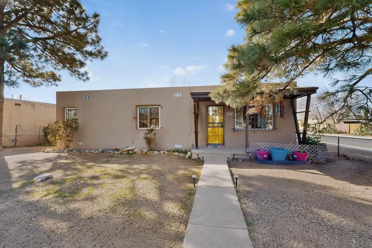 701 Alvarado Drive Se, Albuquerque, NM 87108 - Image #1