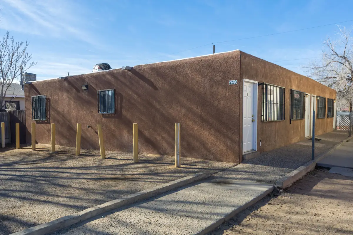 213 63rd Street Nw, Albuquerque, NM 87105 - Image #1