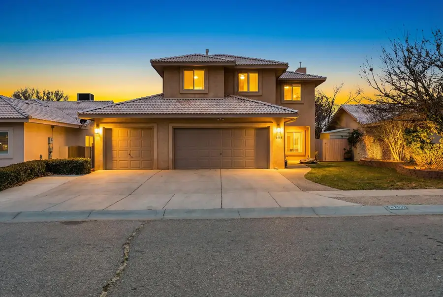 8509 Rancho Santa Fe Place Ne, Albuquerque, NM 87113 - Image #2