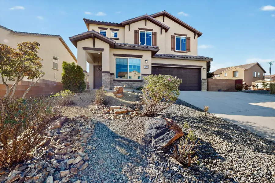 123 Las Medanales Court Ne, Rio Rancho, NM 87124 - Image #2