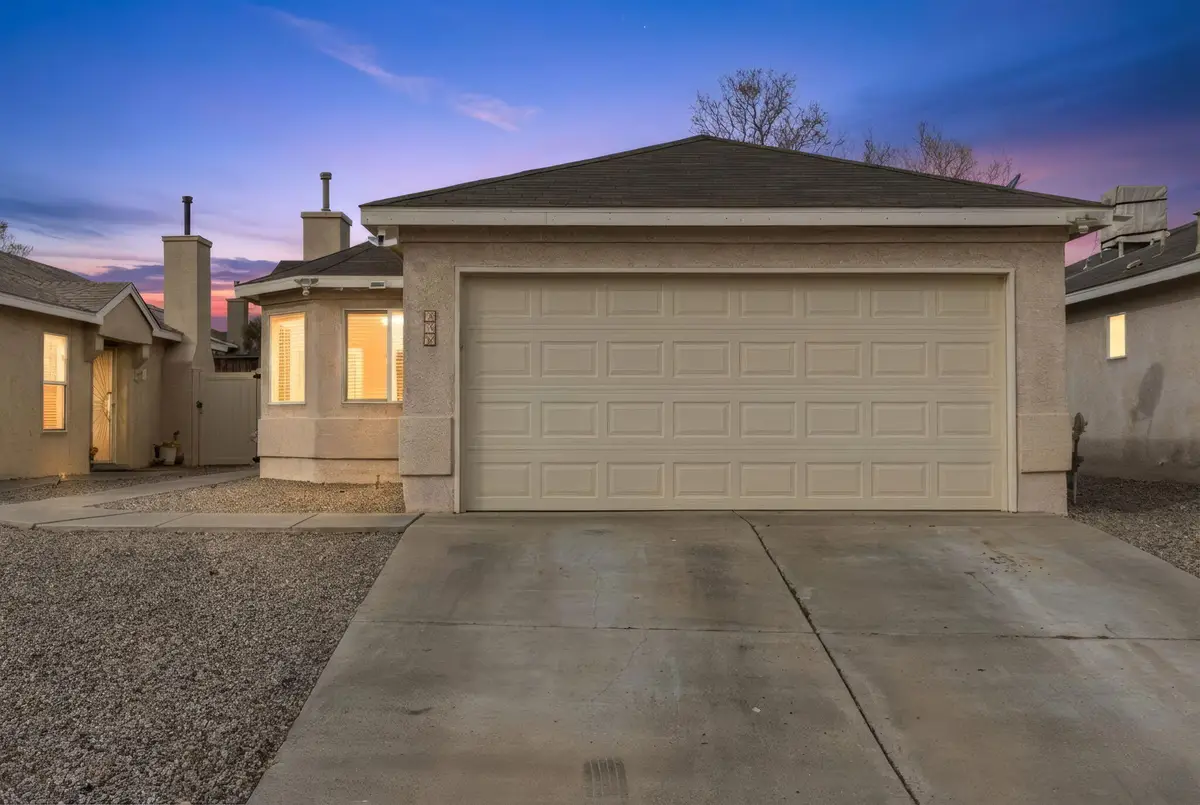 305 Vista Del Angel Sw, Albuquerque, NM 87121 - Image #1