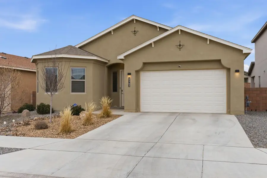 2562 Camino Plata Loop Ne, Rio Rancho, NM 87144 - Image #2