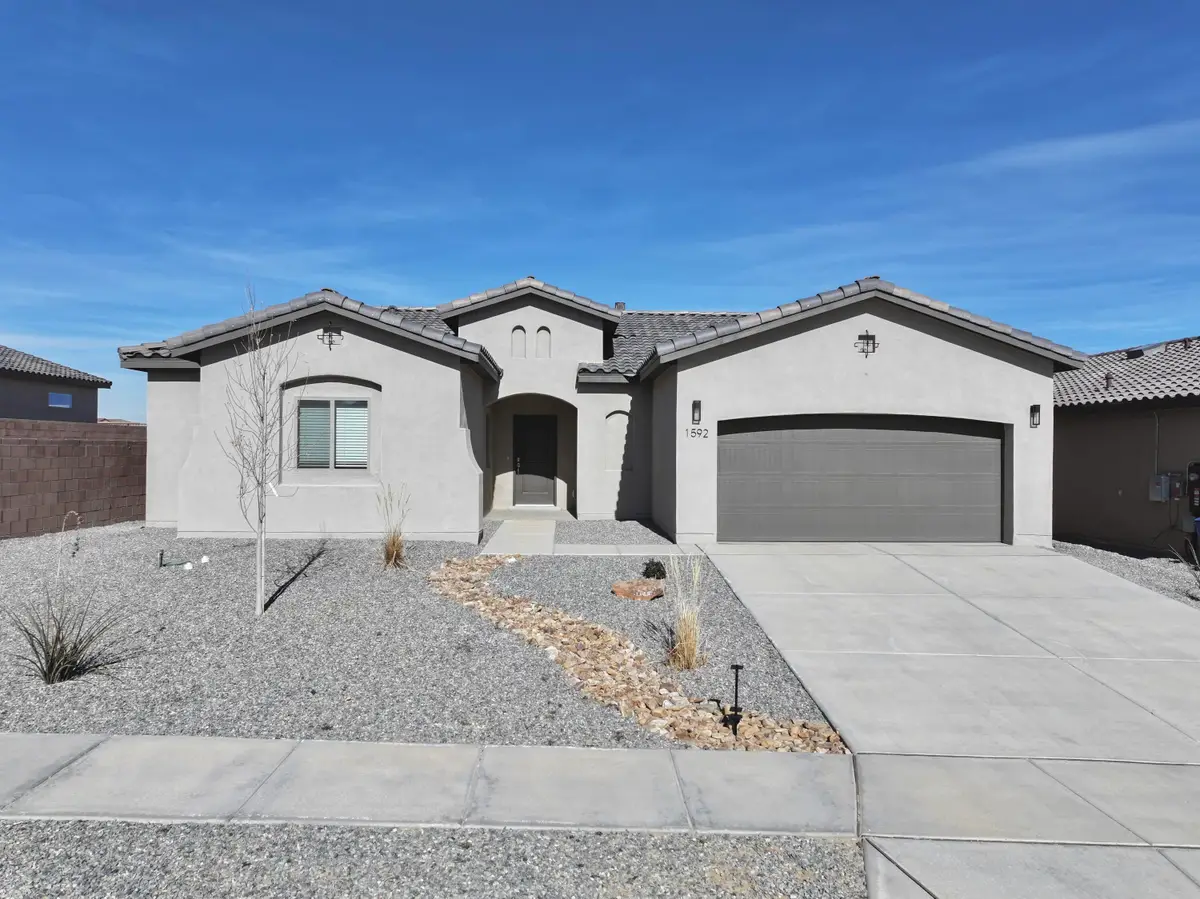 1592 Valle De Colores Street Nw, Los Lunas, NM 87031 - Image #1