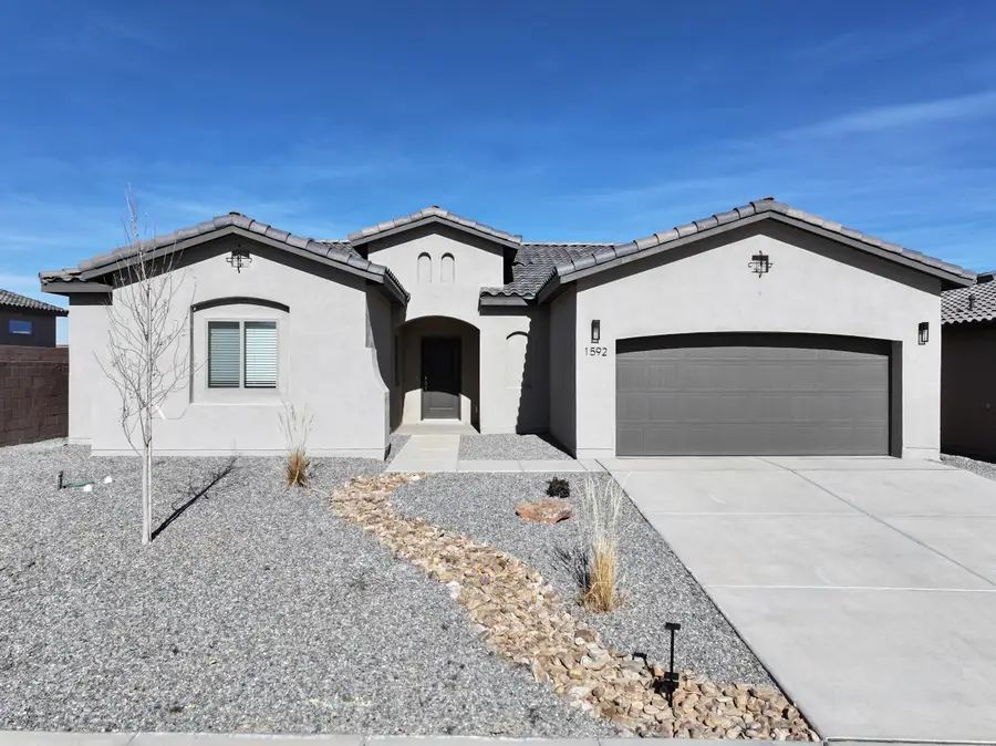 1592 Valle De Colores Street Nw, Los Lunas, NM 87031 - Image #2