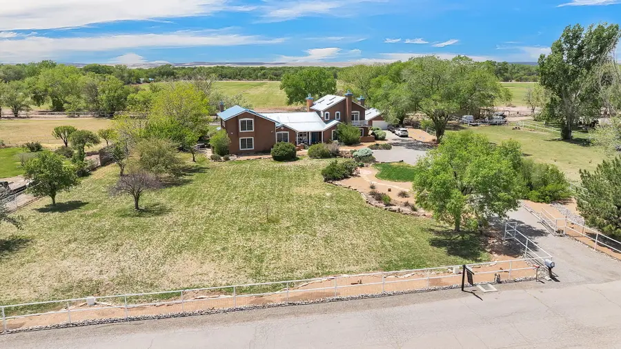 535 Cacahuate Sw, Albuquerque, NM 87105 - #2